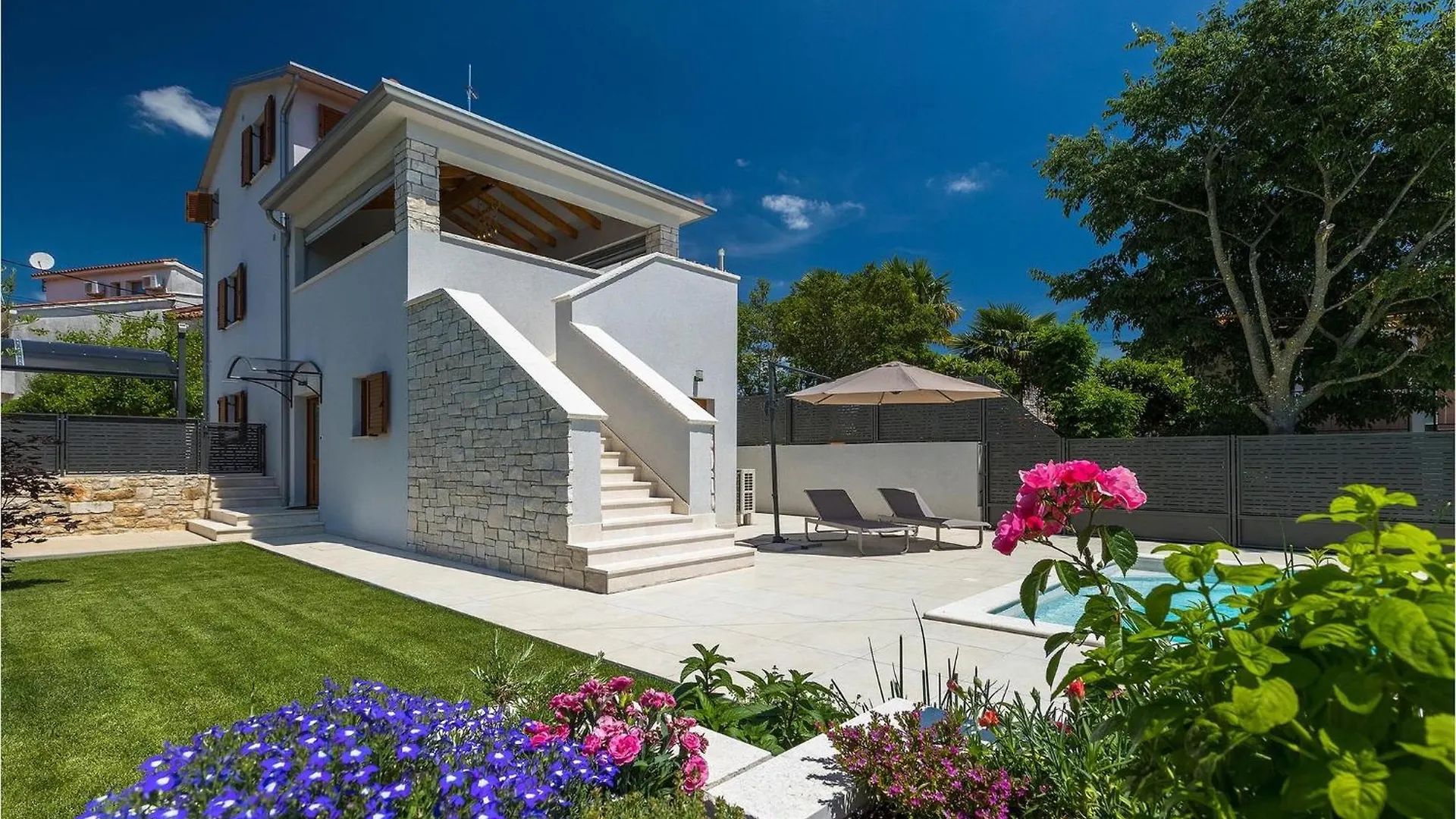 Villa Lora Potpican Croatia