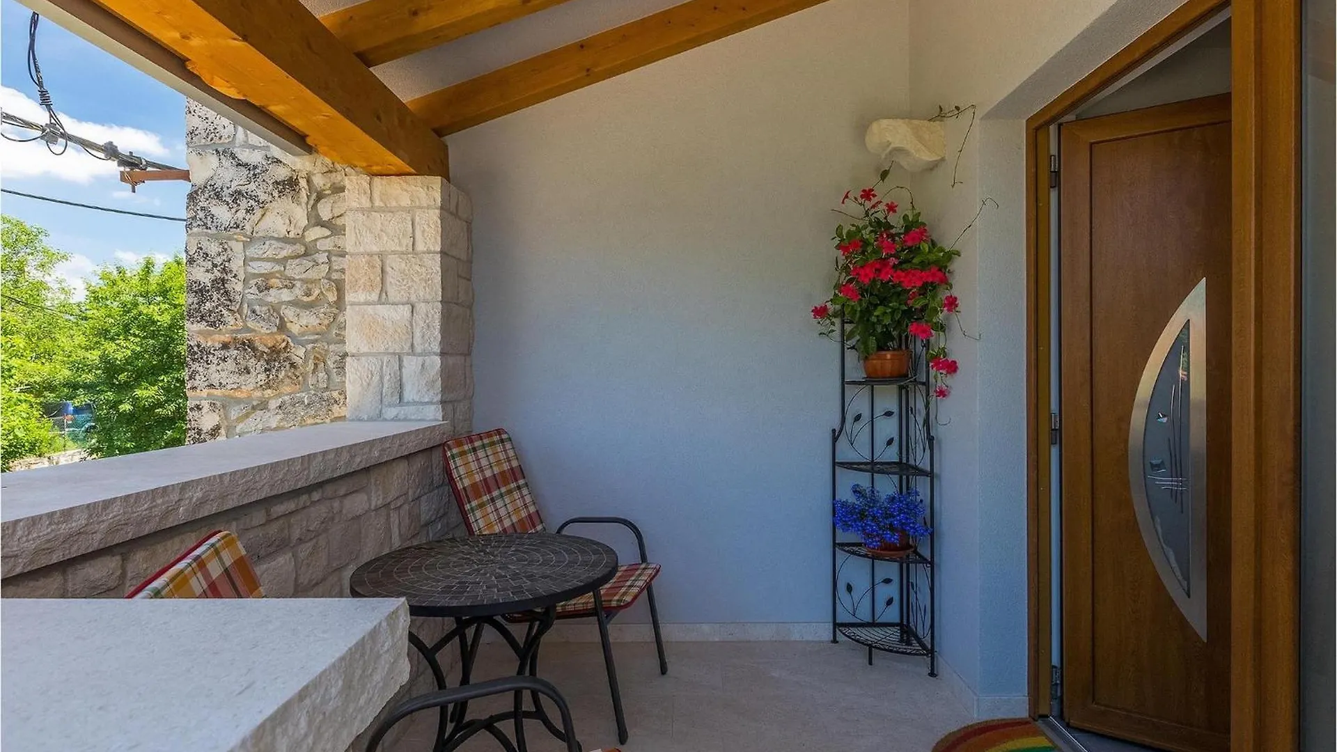 Villa Lora Potpican Holiday home