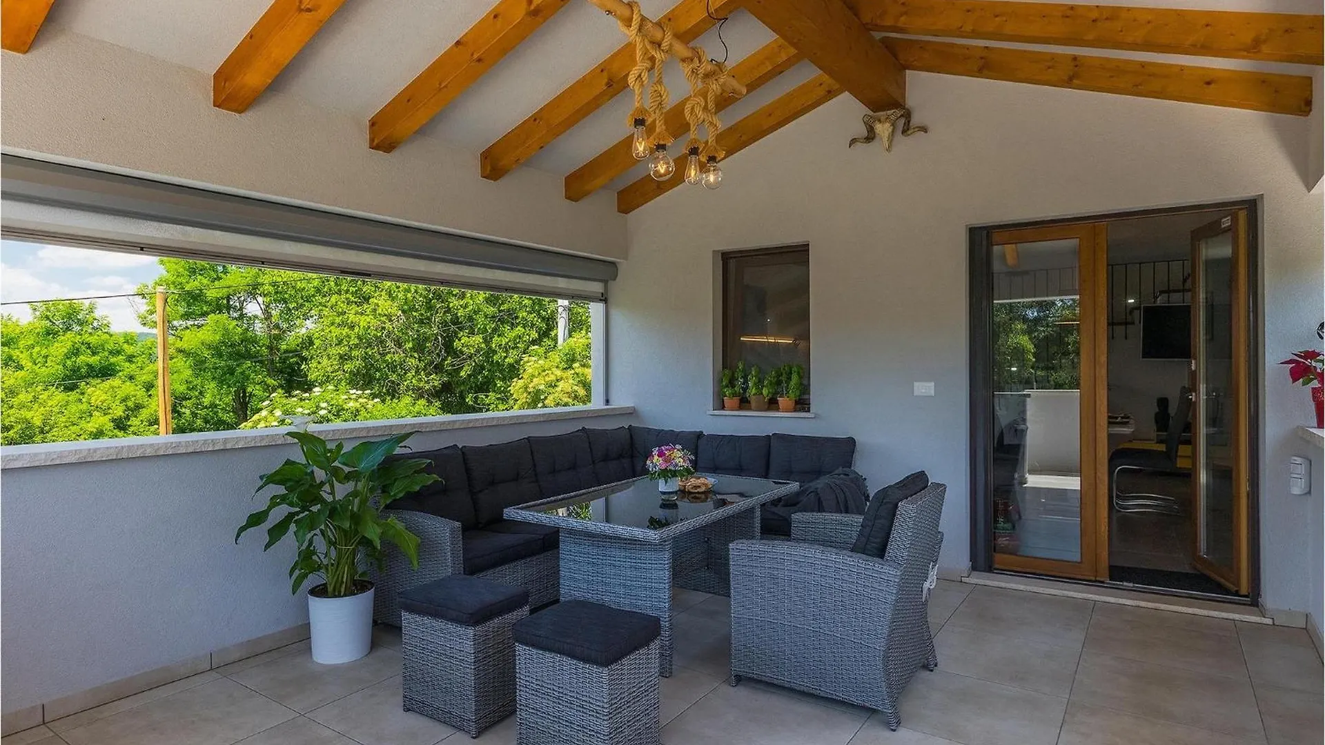 Holiday home Villa Lora Potpican